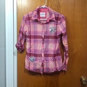 Flannel with cube patterns and shade of pink
